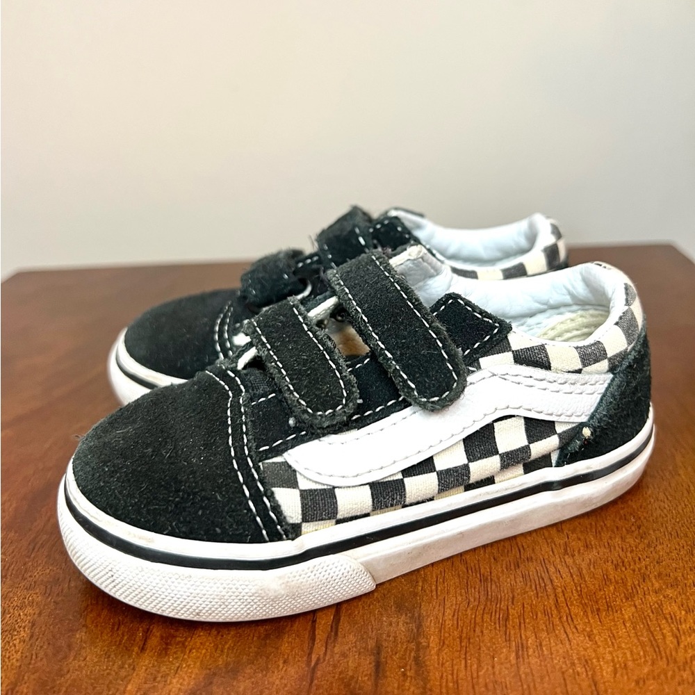 Vans Old Skool Checkered Kids Shoes - Size 6.5C